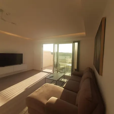 Sunsets Duplex Penthouse Gozo *