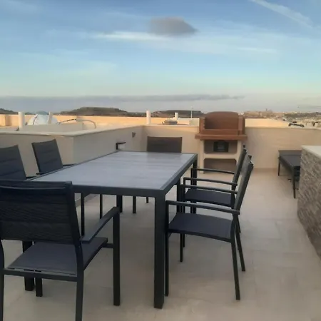 Sunsets Duplex Penthouse Gozo * Kerċem