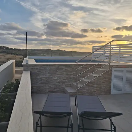 アパート Sunsets Duplex Penthouse Gozo *