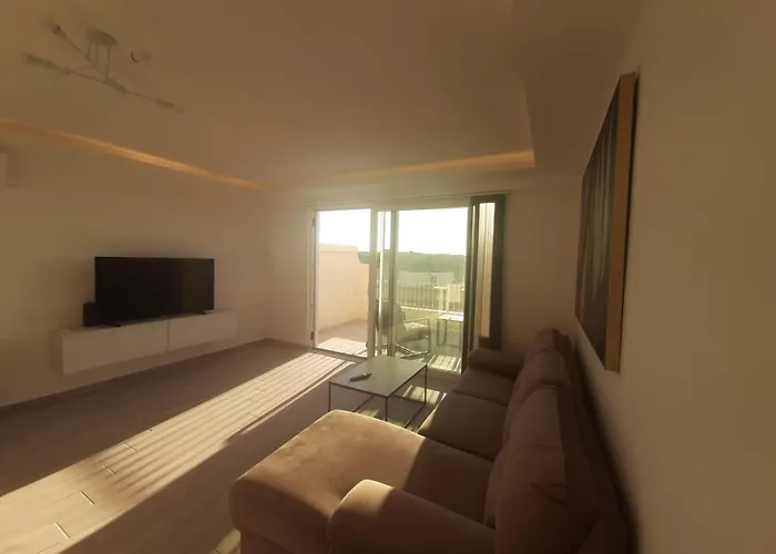 Sunsets Duplex Penthouse Gozo *