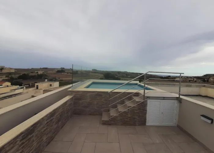 Apartament Sunsets Duplex Penthouse Gozo