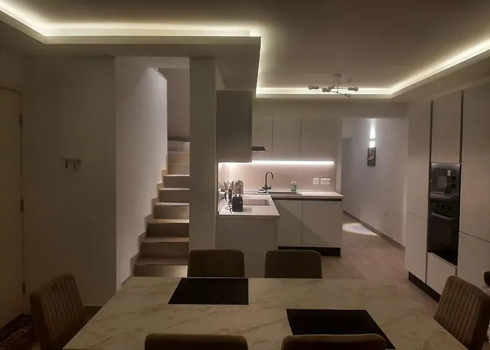 Sunsets Duplex Penthouse Gozo